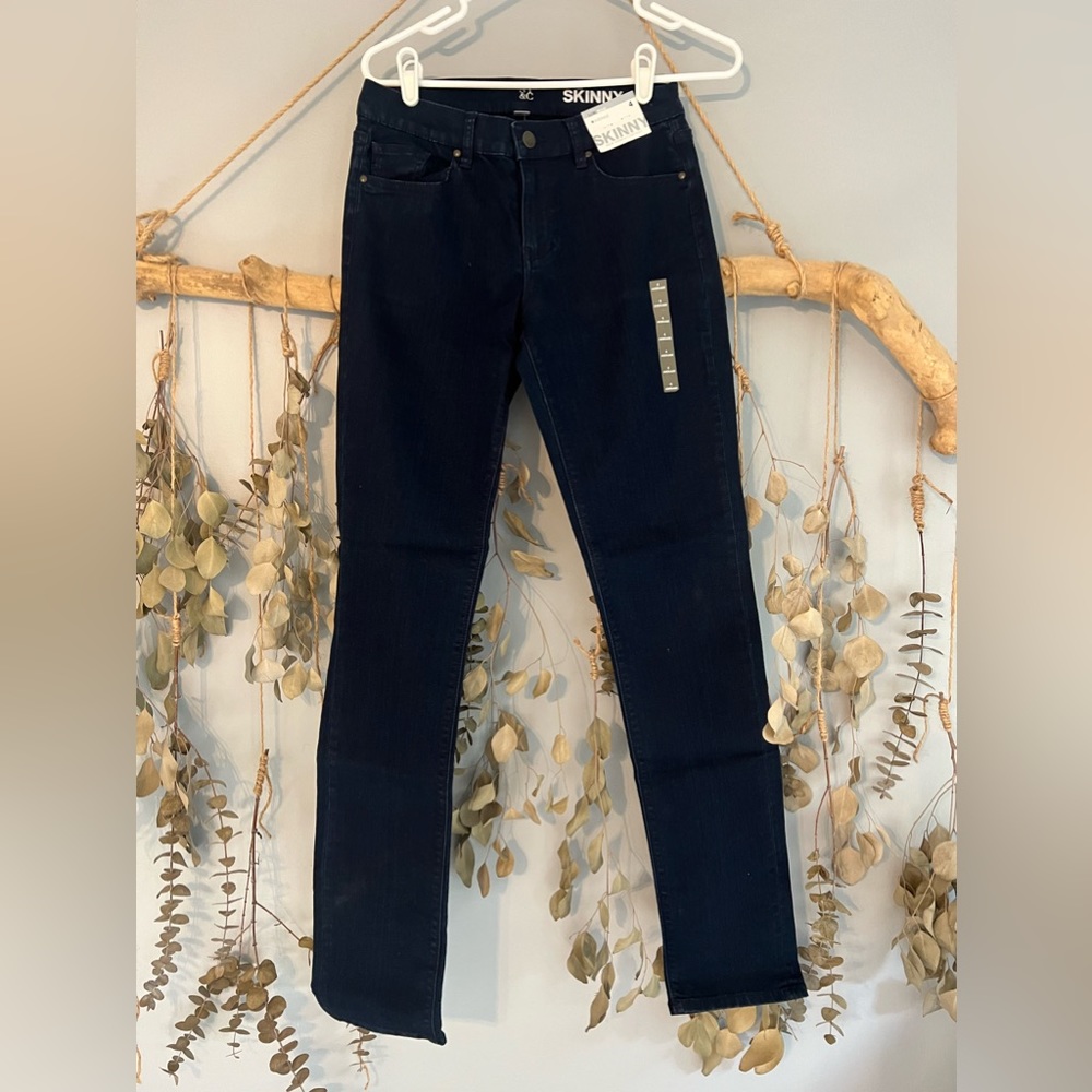 NY & Co Dark Denim Skinny Jeans
